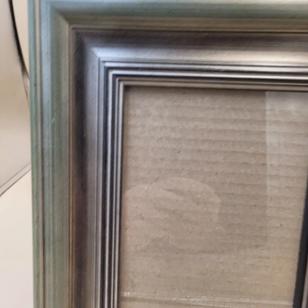 Hobby Lobby Metallic Silver Pewter Tiered Picture Frame Tabletop Wall Mount 5x7